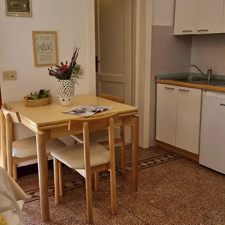 La Casina Di Redinoce דירה מרצ'אנה